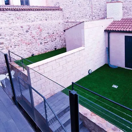 Luces Y Sombras בית כפרי *