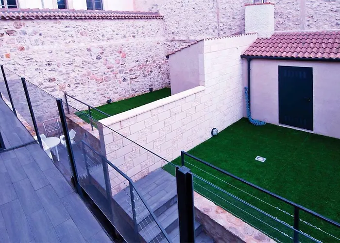 Luces Y Sombras Casa de Campo *